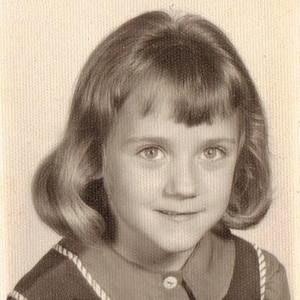 Meet your Posher, Carolyn